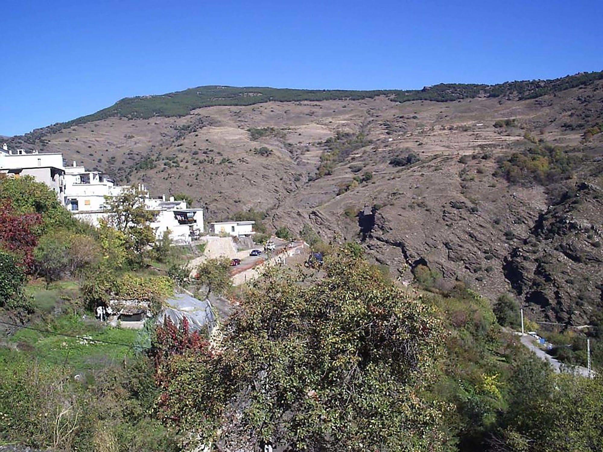 El Vergel De Berchules Aparthotel Bagian luar foto